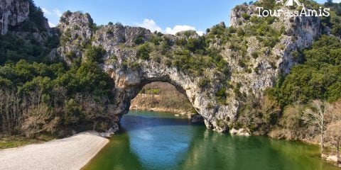 Dag 4 | Tour des Amis: kanoën in Vallon-Pont-d’Arc