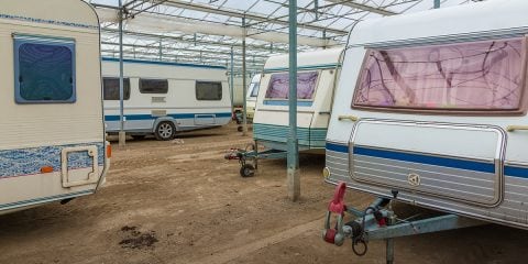 Hoe zit dat: stalling voor je kampeermiddel