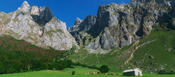 Asturië - bergen, rotsen en kliffen