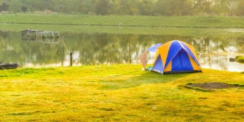 7 manieren om het kampeergevoel nog even vast te houden