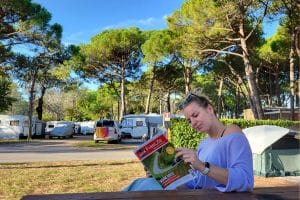 freelife-lezen-op-de-camping