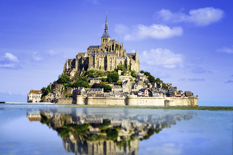 Vanaf kasteelcamping Les Ormes Domaine & Resort is een uitstapje naar de wereldberoemde Mont Saint-Michel zo gemaakt.