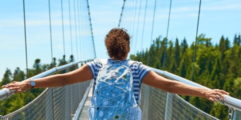 Niet naar beneden kijken, of juist wel! Avontuurlijke hangbruggen in Duitsland