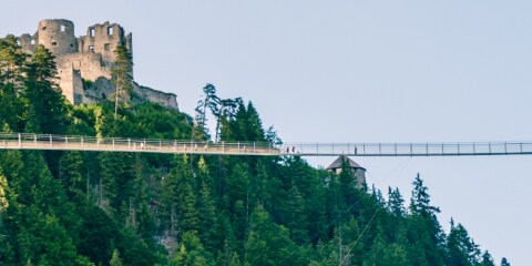 5 sensationele hangbruggen in Oostenrijk die je gezien moet hebben