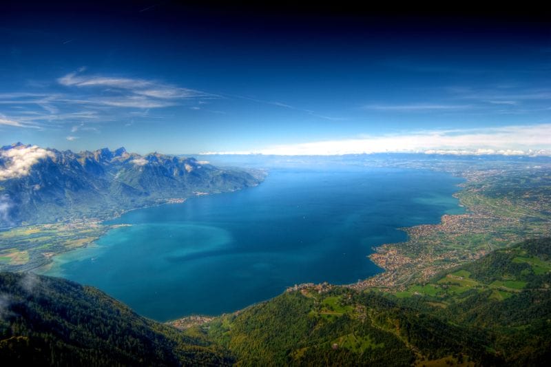 Kamperen aan het Meer van Genève