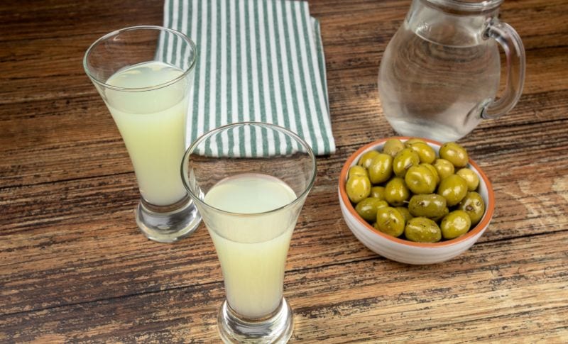 Provençaals aperitief: Pastis