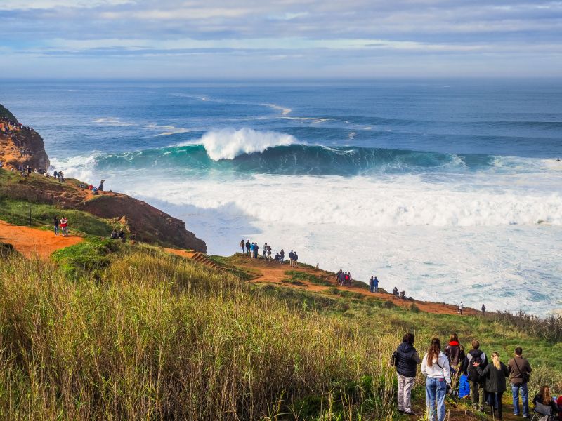 Monstergolven in Nazaré