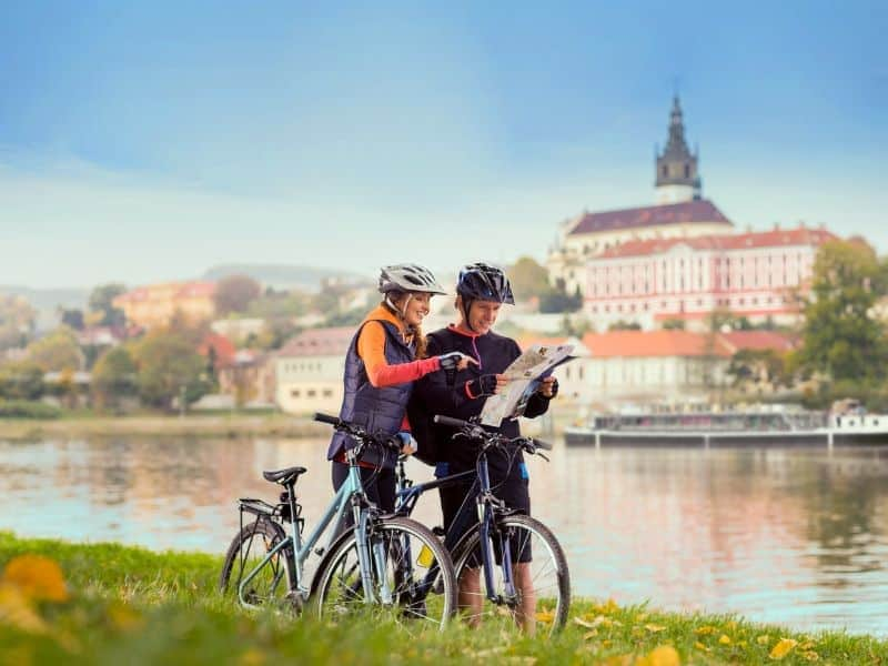 De Elbe-fietsroute bij Litomeric