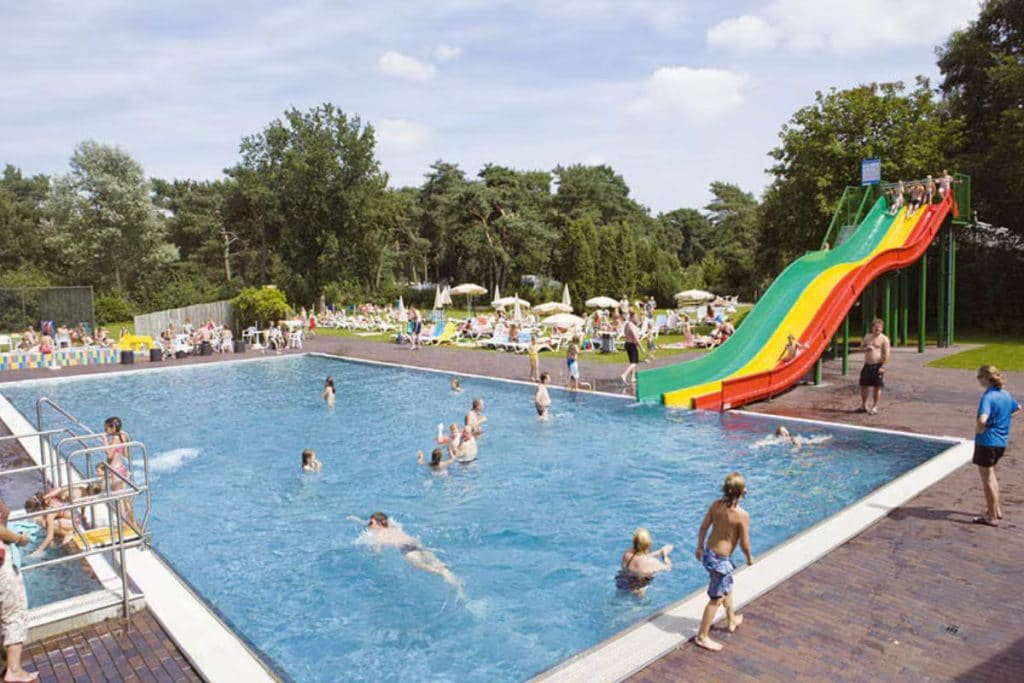 zwembad-beerze-bulten-leukste-camping-voor-kinderen