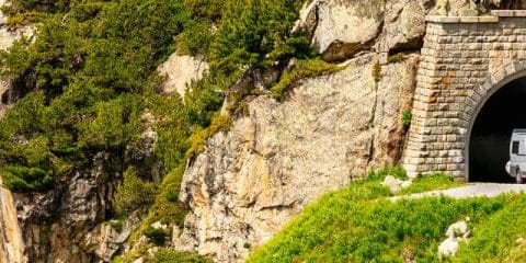 Verkeersboetes in Zwitserland en Oostenrijk voor campers en caravans