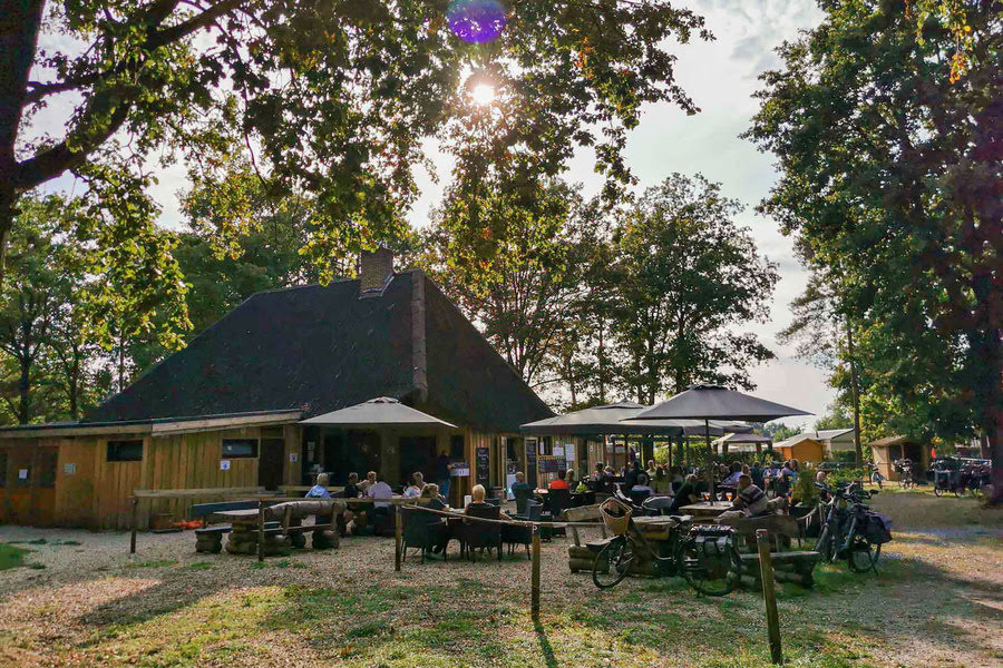 de taverne op Camping Domein de Schuur