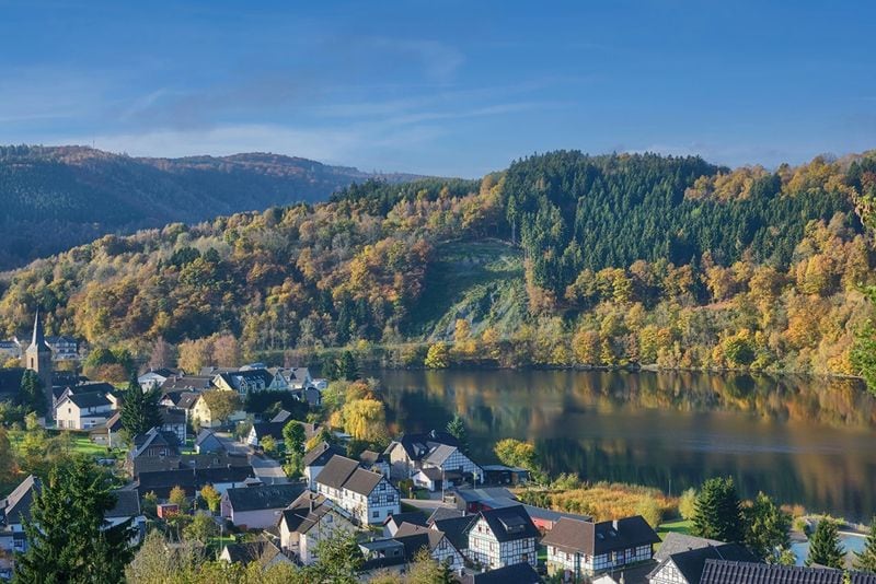 Einruhr bij Rursee Reservoir, Nationaal Park Eifel